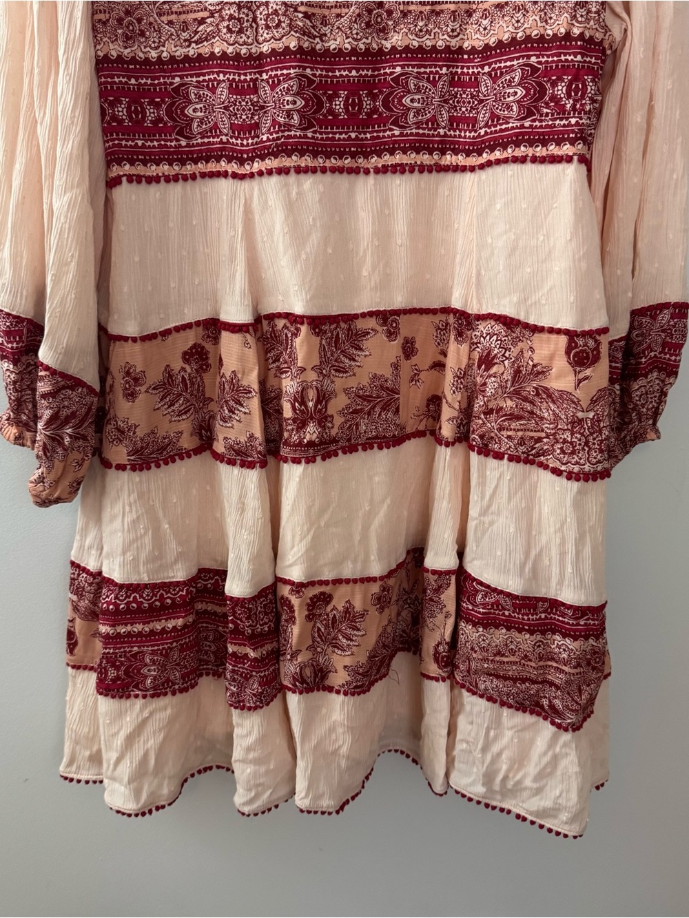 Free People Boho Cream & Dusty Rose V-Neck Tiered Dress Size L - Picture 4 of 9